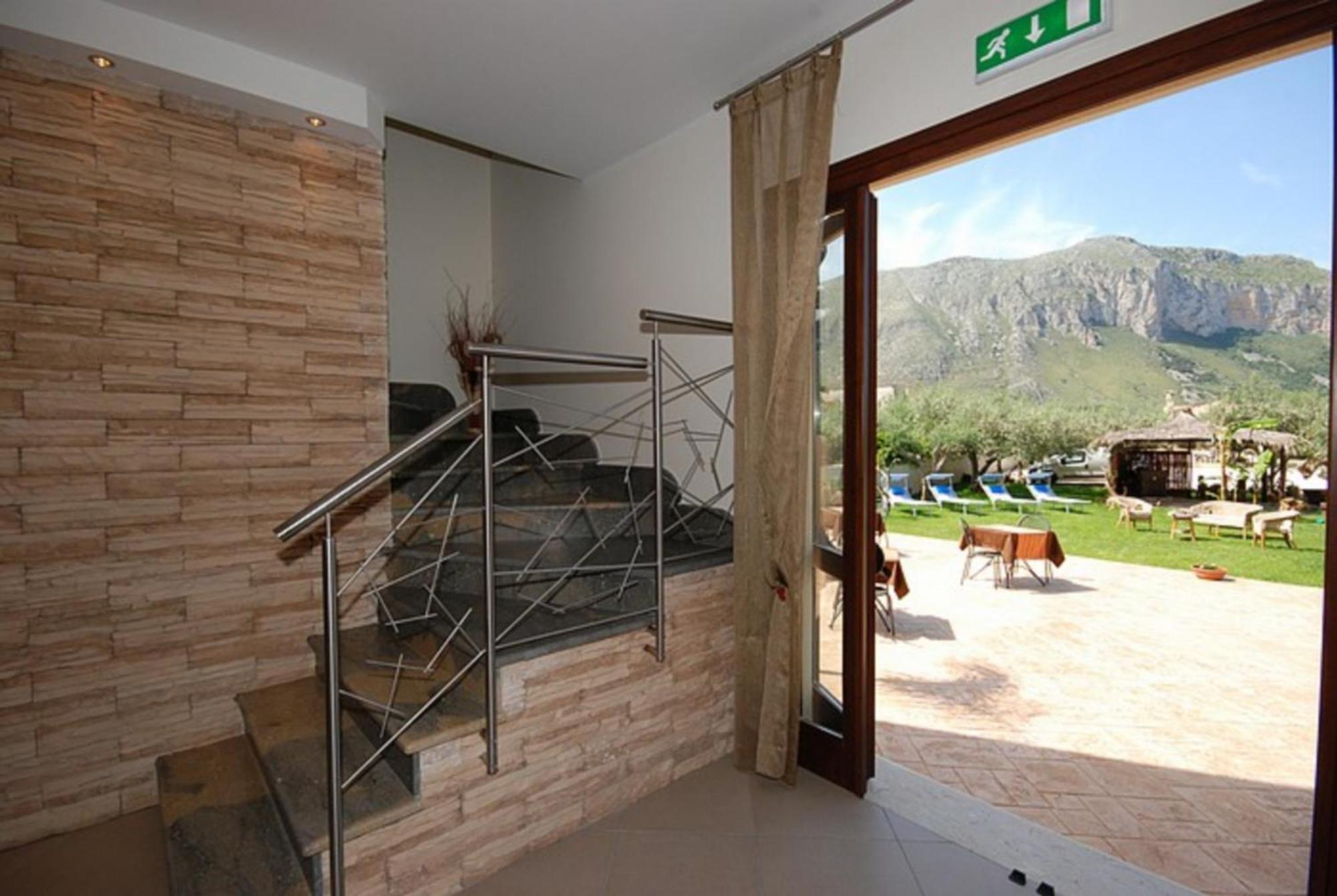 Trigrana Vacanze Hotel Castelluzzo Buitenkant foto